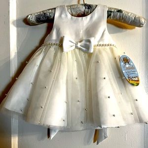 Baby girls fancy party dress or christening outfit. Tags on never worn.